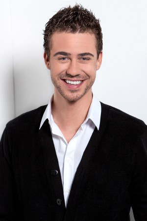 Beau Schneider  © Rayzor Sharp